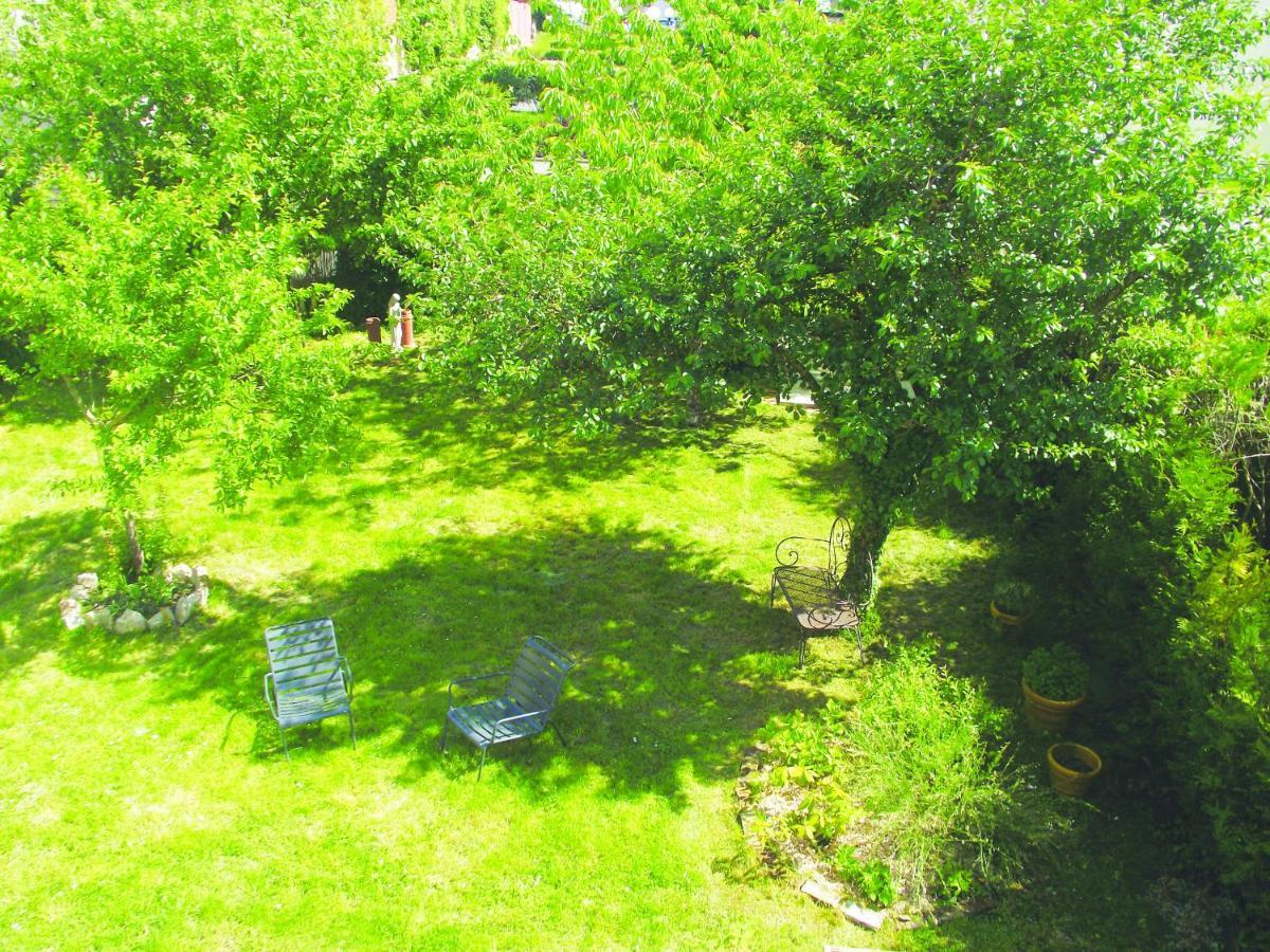 Chambre En Ville Dans Un Esprit Campagne Troyes Bagian luar foto