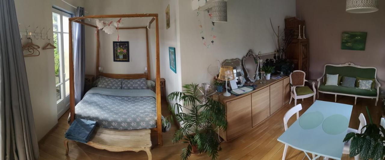 Chambre En Ville Dans Un Esprit Campagne Troyes Bagian luar foto
